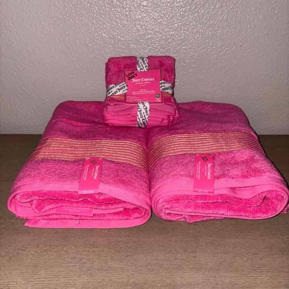 Juicy Couture Women's Pink Accessory